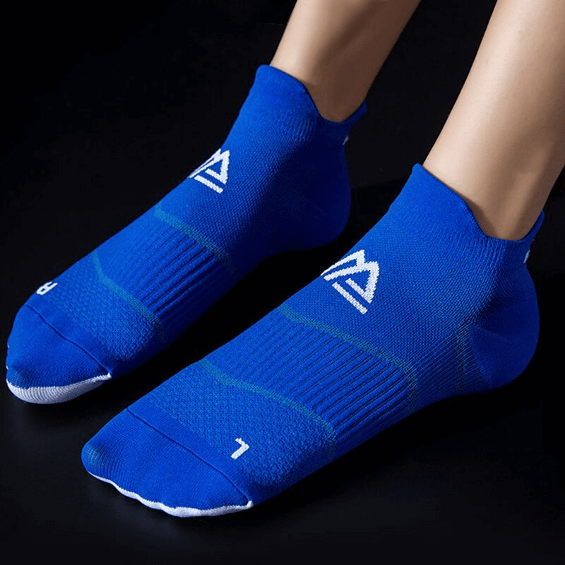Sport breathable elastic lightweight blue low-rise socks with ankle support, unisex design, perfect for active wear, model SF1131.